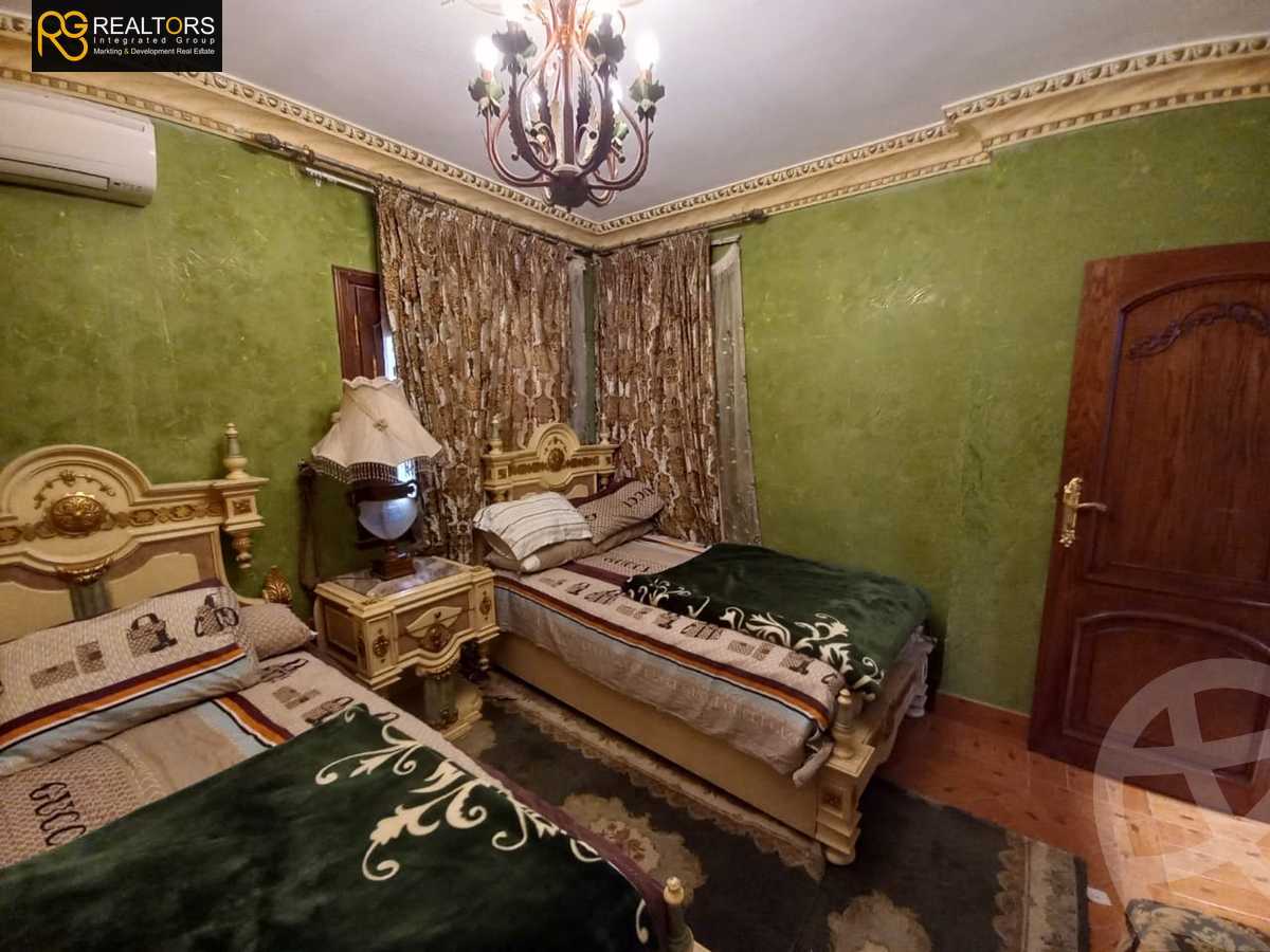 https://aqarmap.com.eg/ar/listing/3847450-for-sale-cairo-el-sheikh-zayed-city-compounds-in-sheikh-zayed-hadayek-el-mohandiseen
