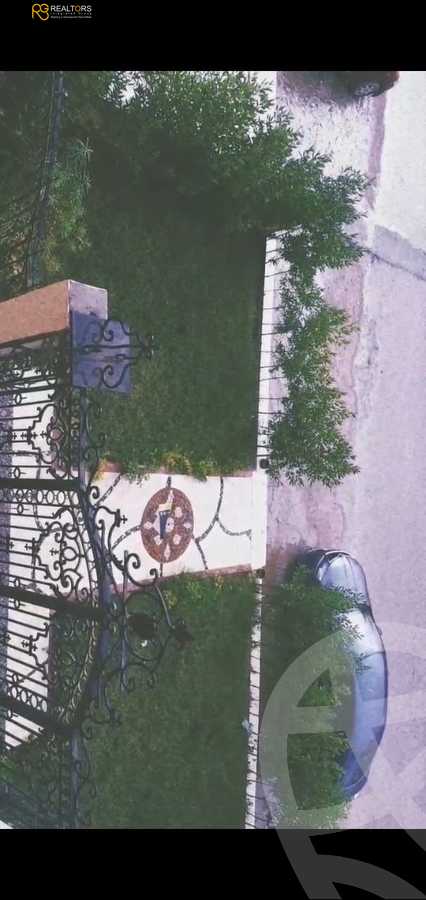https://aqarmap.com.eg/ar/listing/3849066-for-sale-cairo-el-sheikh-zayed-city-el-hay-elasher-street-100