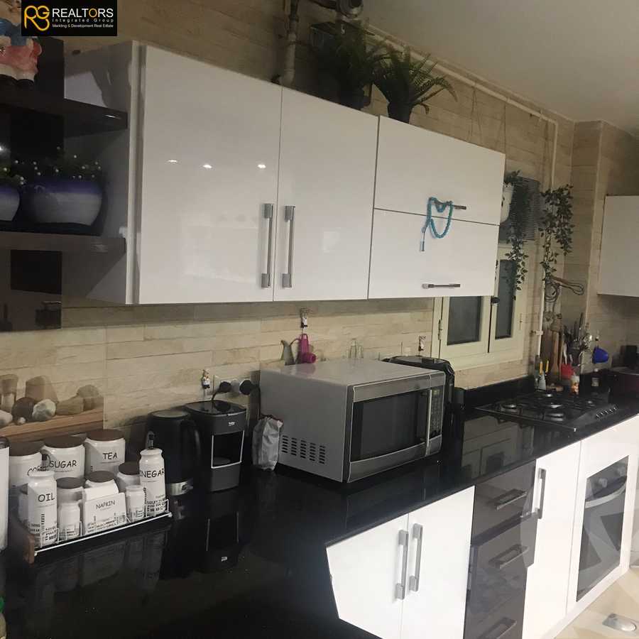 https://aqarmap.com.eg/ar/listing/3849066-for-sale-cairo-el-sheikh-zayed-city-el-hay-elasher-street-100
