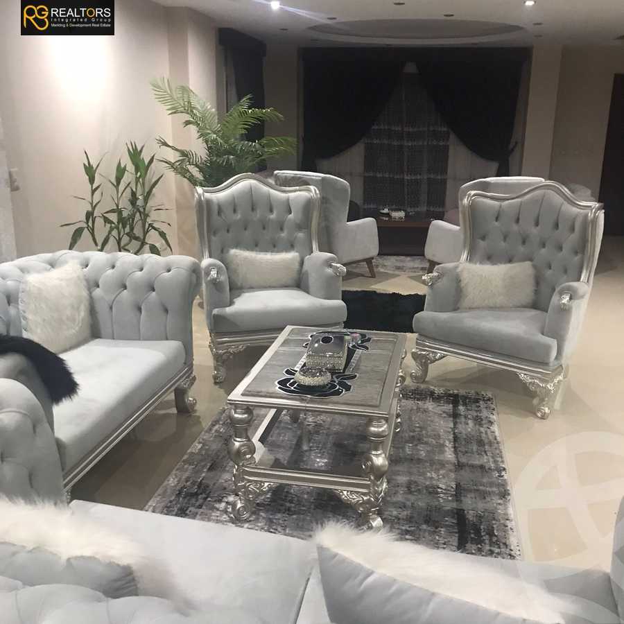 https://aqarmap.com.eg/ar/listing/3849066-for-sale-cairo-el-sheikh-zayed-city-el-hay-elasher-street-100