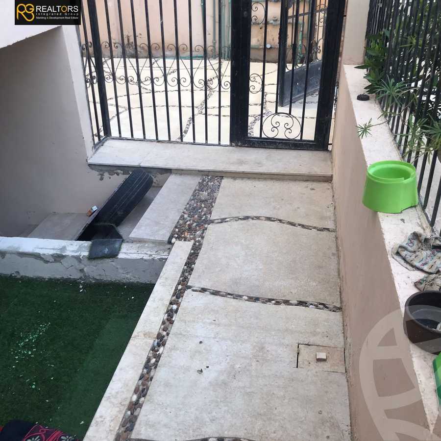 https://aqarmap.com.eg/ar/listing/3849066-for-sale-cairo-el-sheikh-zayed-city-el-hay-elasher-street-100