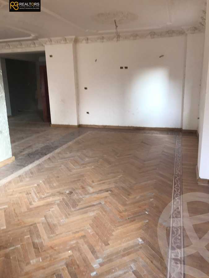 https://aqarmap.com.eg/ar/listing/3850439-for-sale-cairo-6th-of-october-garb-someed-neighborhood-1st
