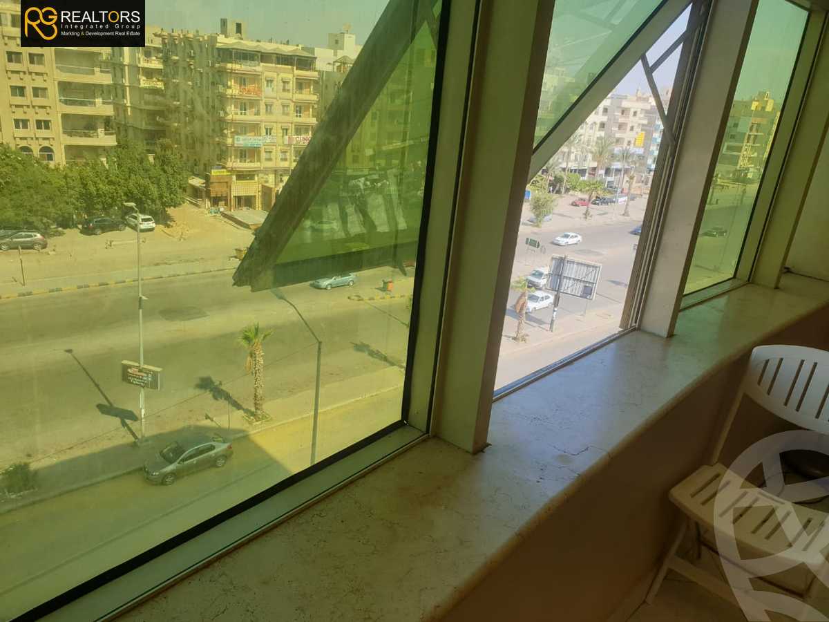 https://aqarmap.com.eg/ar/listing/3894068-for-sale-cairo-6th-of-october-lhsry