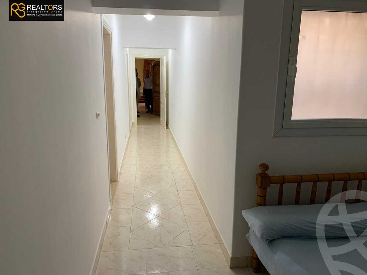 https://aqarmap.com.eg/en/listing/3894110-for-sale-cairo-el-sheikh-zayed-city-compounds-in-sheikh-zayed-beverly-hills