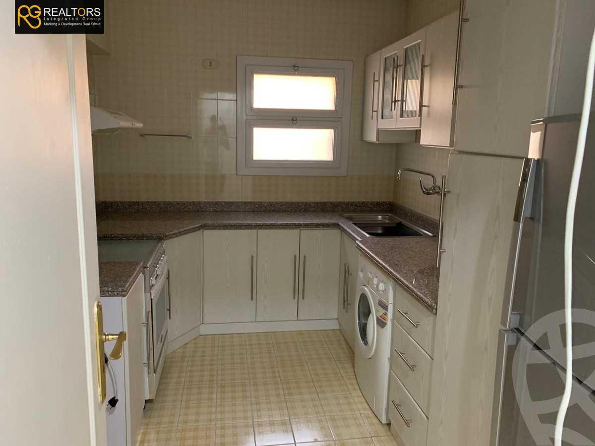 https://aqarmap.com.eg/en/listing/3894110-for-sale-cairo-el-sheikh-zayed-city-compounds-in-sheikh-zayed-beverly-hills