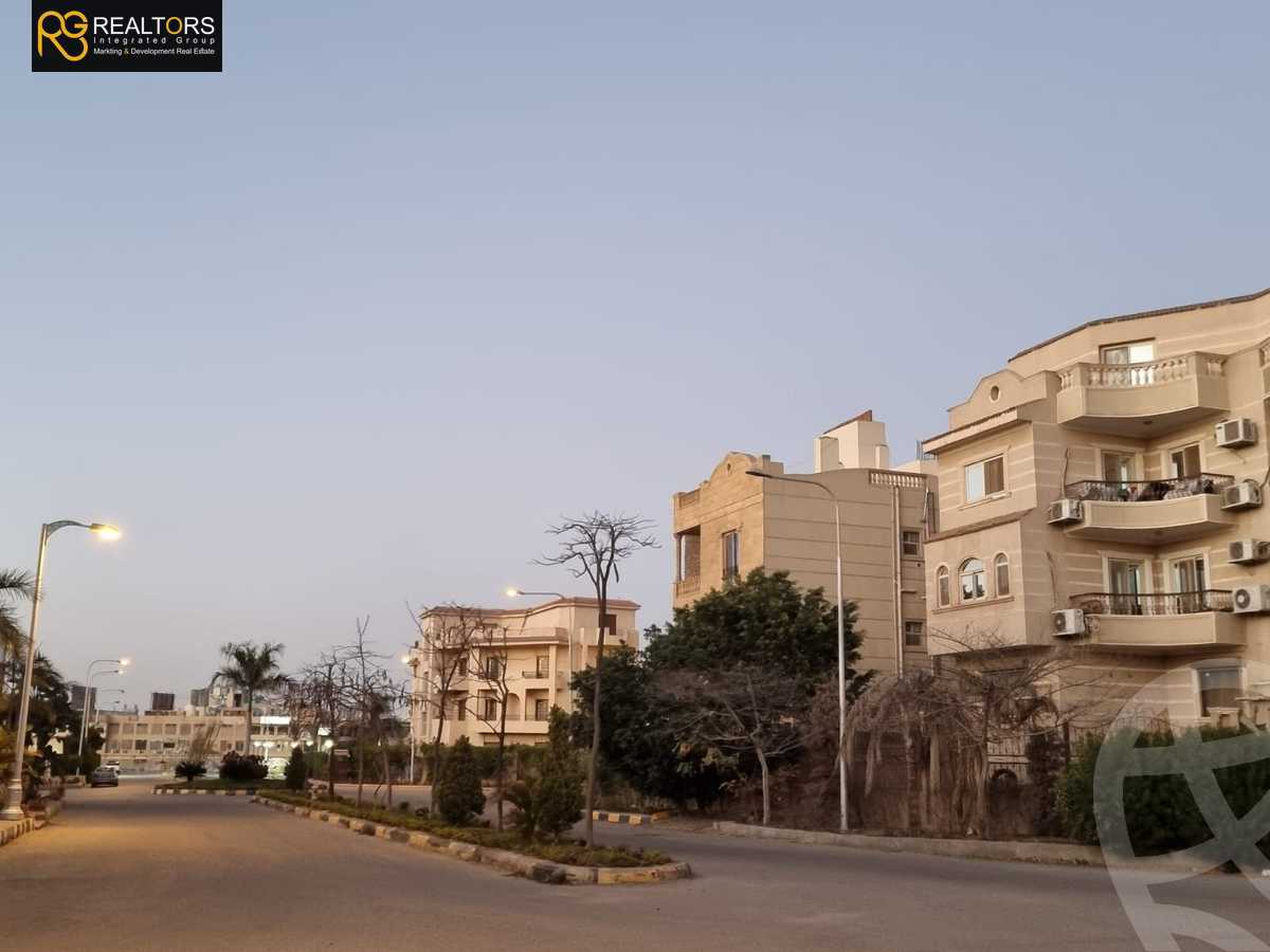 https://aqarmap.com.eg/ar/listing/3894125-for-sale-cairo-6th-of-october-garb-someed-neighborhood-14th-el-rihan-st