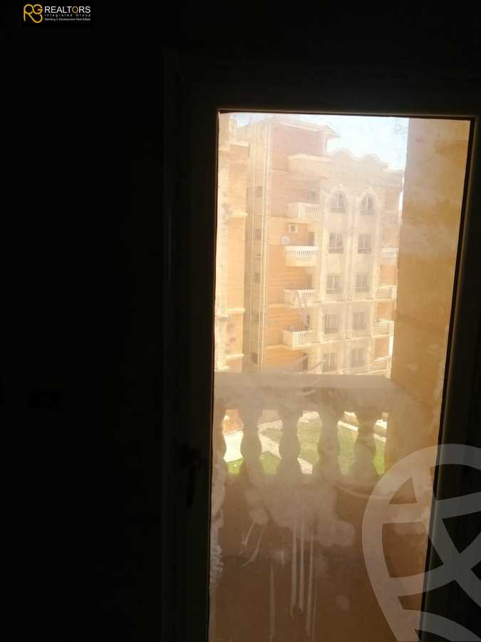 https://aqarmap.com.eg/ar/listing/3895348-for-sale-cairo-6th-of-october-el-tawsaat-el-shamalya-hy-2000-qt