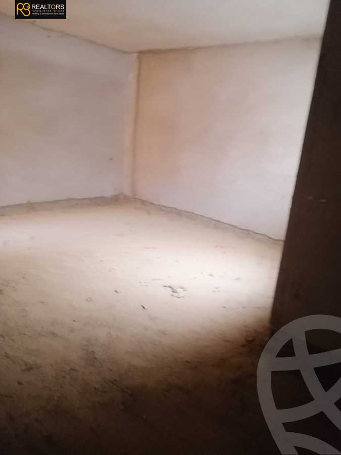 https://aqarmap.com.eg/ar/listing/3895348-for-sale-cairo-6th-of-october-el-tawsaat-el-shamalya-hy-2000-qt
