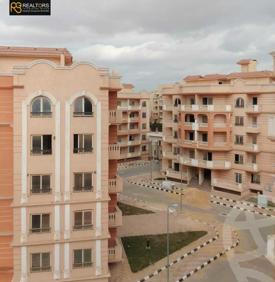 https://aqarmap.com.eg/ar/listing/3895348-for-sale-cairo-6th-of-october-el-tawsaat-el-shamalya-hy-2000-qt