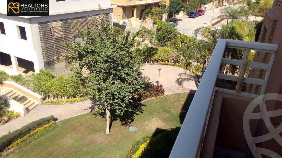 https://aqarmap.com.eg/ar/listing/3897259-for-sale-cairo-el-sheikh-zayed-city-compounds-in-sheikh-zayed-jewar