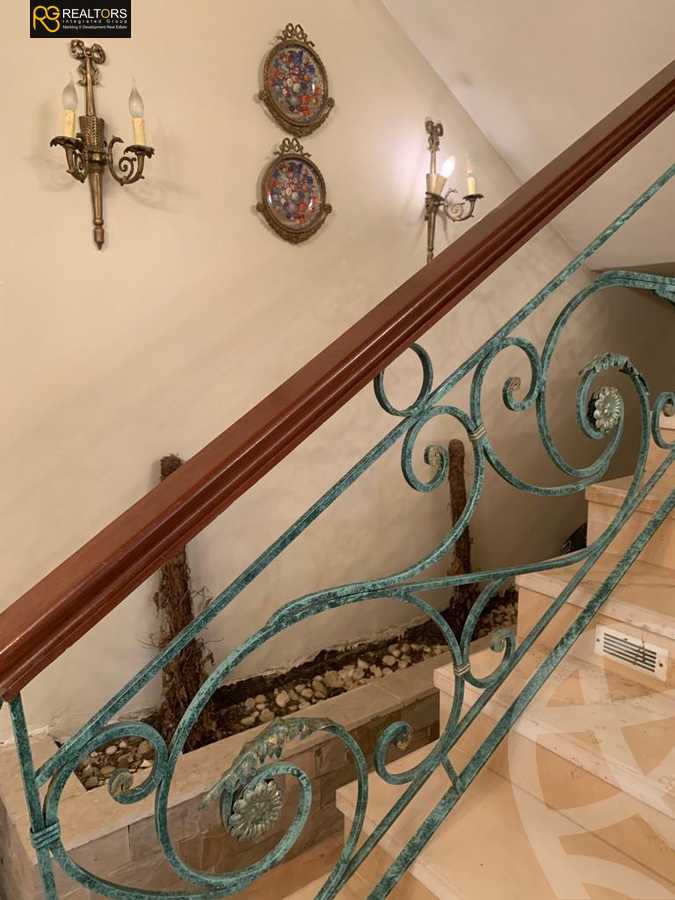 https://aqarmap.com.eg/ar/listing/3897293-for-sale-cairo-el-sheikh-zayed-city-compounds-in-sheikh-zayed-jewar