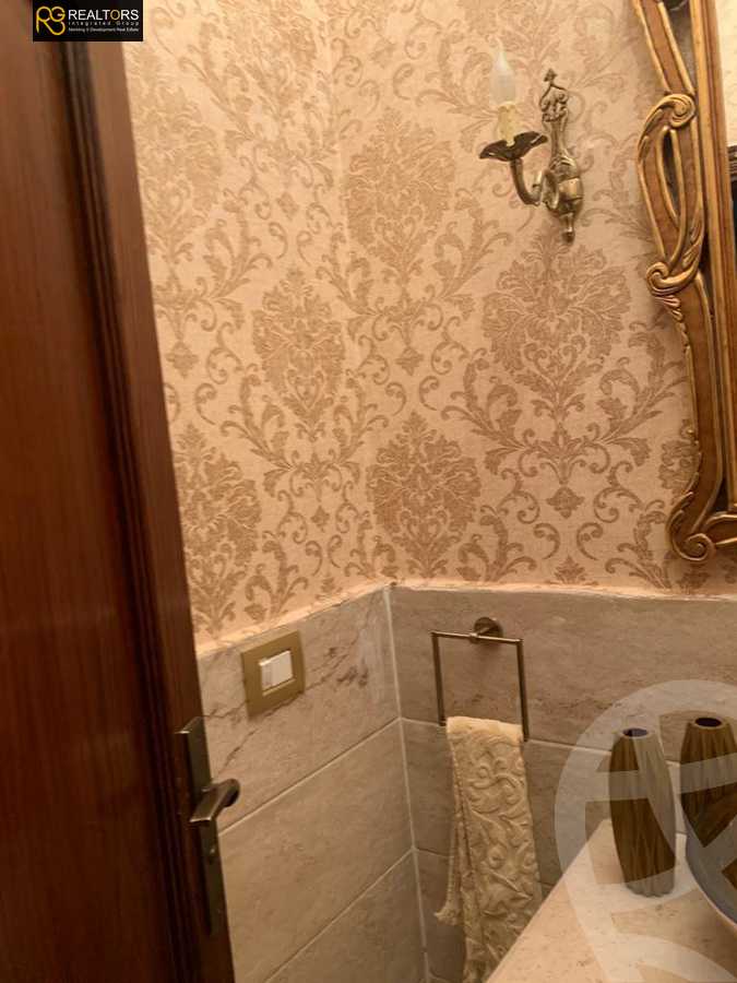 https://aqarmap.com.eg/ar/listing/3897293-for-sale-cairo-el-sheikh-zayed-city-compounds-in-sheikh-zayed-jewar