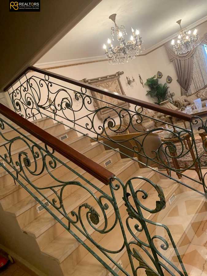 https://aqarmap.com.eg/ar/listing/3897293-for-sale-cairo-el-sheikh-zayed-city-compounds-in-sheikh-zayed-jewar