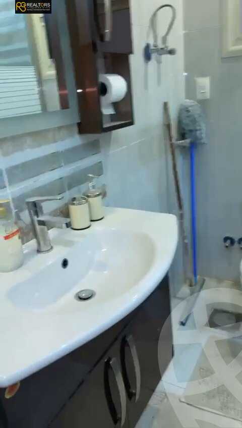https://aqarmap.com.eg/ar/listing/3897518-for-sale-cairo-el-sheikh-zayed-city-compounds-jn-1