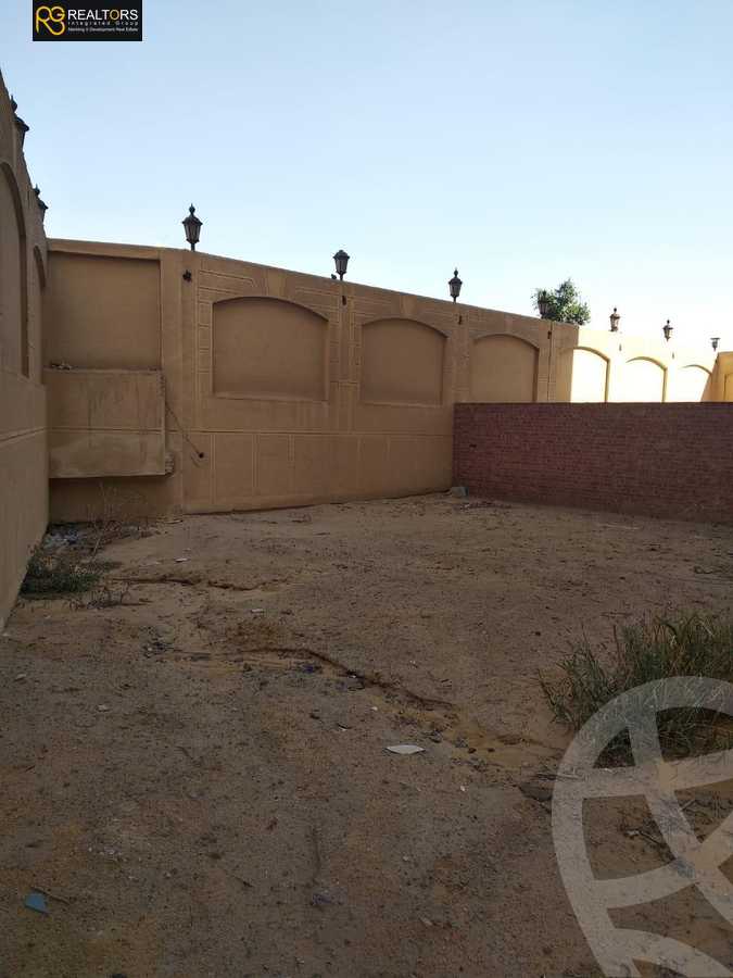 https://aqarmap.com.eg/ar/listing/3899859-for-sale-cairo-6th-of-october-featured-neighborhood-fourth-touristic-village