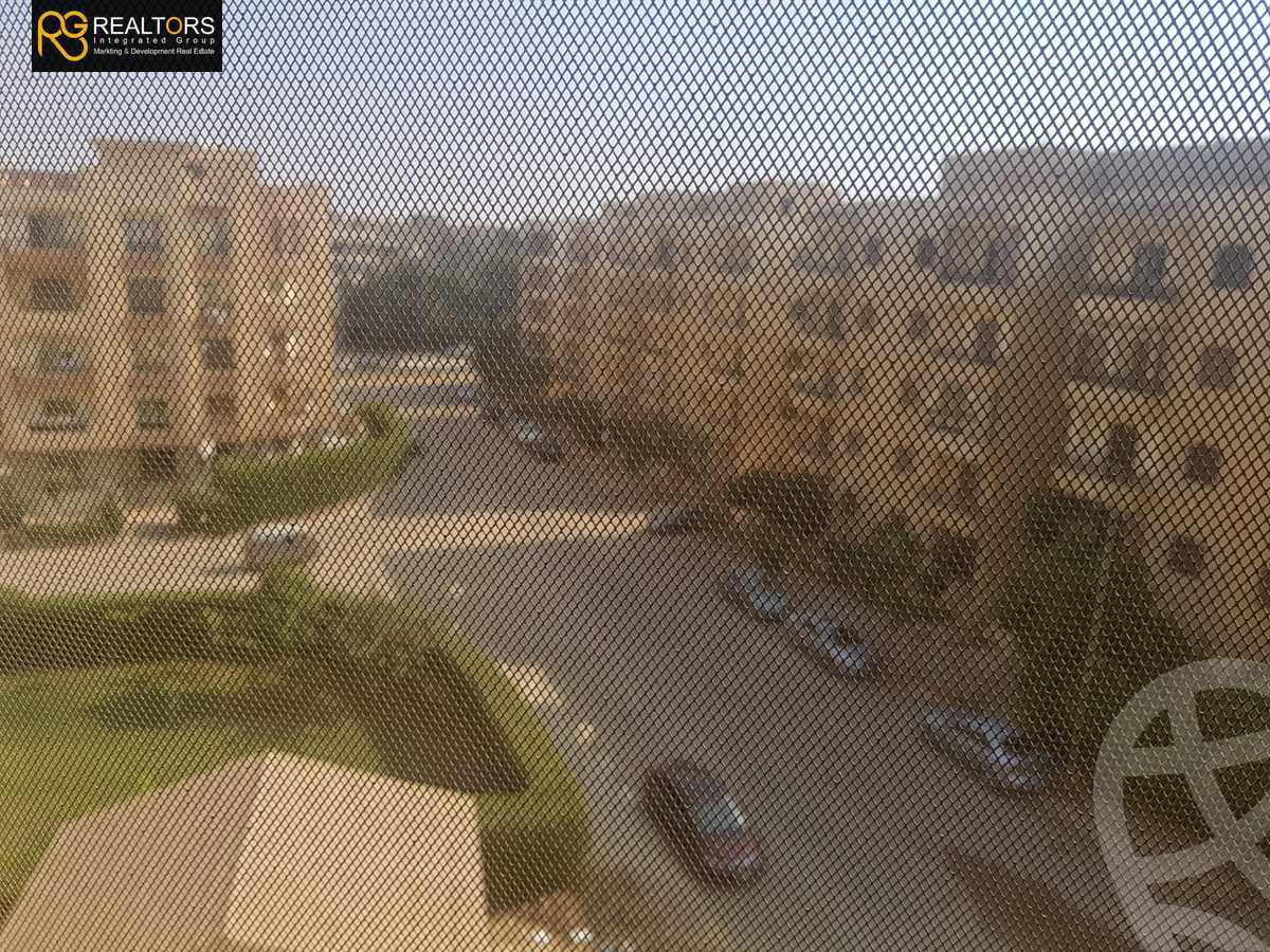 https://aqarmap.com.eg/en/listing/3901546-for-sale-cairo-6th-of-october-jml-bd-lnsr