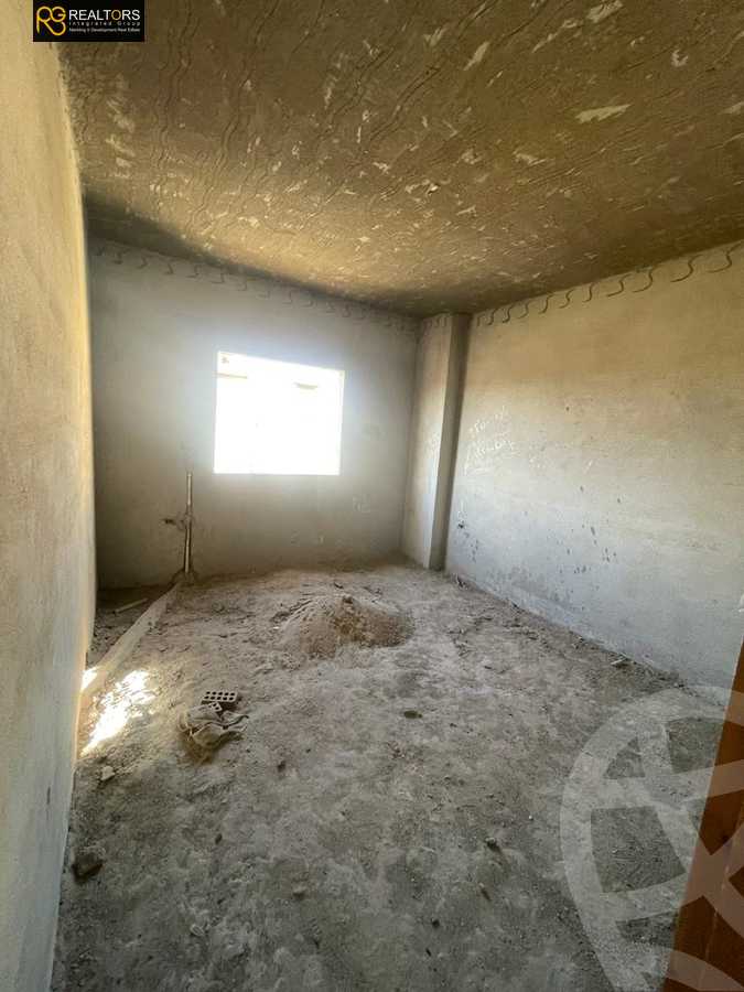 https://aqarmap.com.eg/en/listing/3902315-for-sale-cairo-6th-of-october-featured-neighborhood-sixth-touristic-village-al-wageh-street