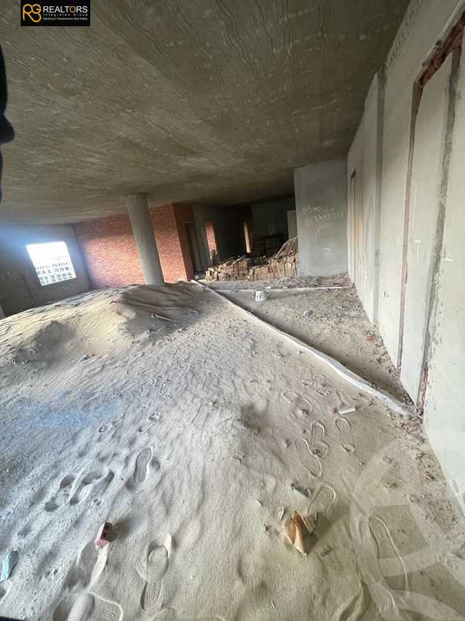 https://aqarmap.com.eg/en/listing/3902315-for-sale-cairo-6th-of-october-featured-neighborhood-sixth-touristic-village-al-wageh-street