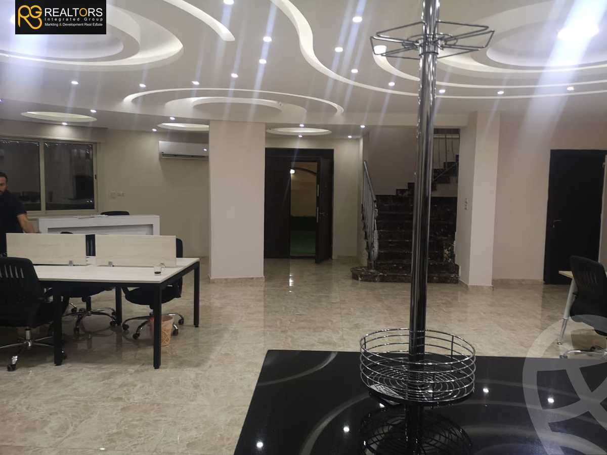 https://aqarmap.com.eg/ar/listing/3903658-for-sale-cairo-el-sheikh-zayed-city-el-hay-elthamen-area-3