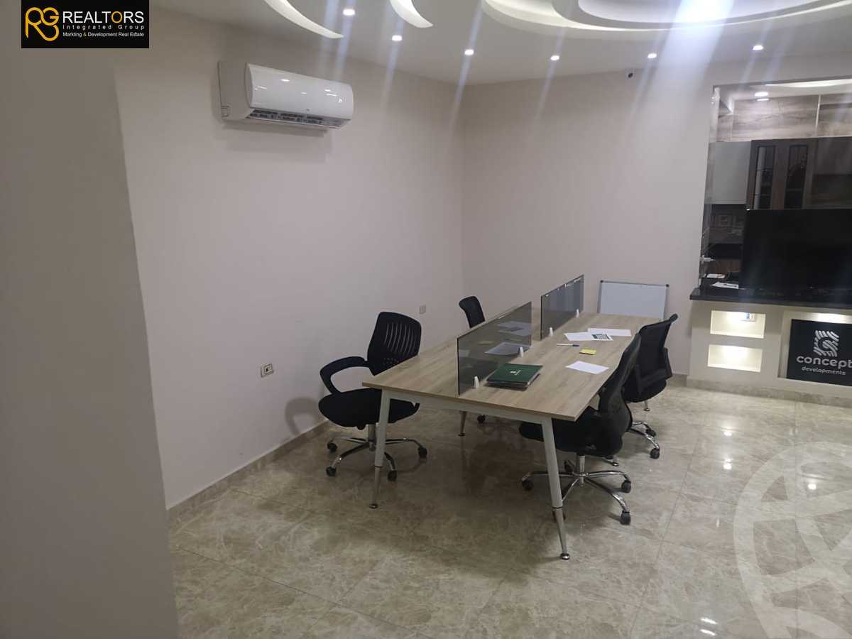 https://aqarmap.com.eg/ar/listing/3903658-for-sale-cairo-el-sheikh-zayed-city-el-hay-elthamen-area-3