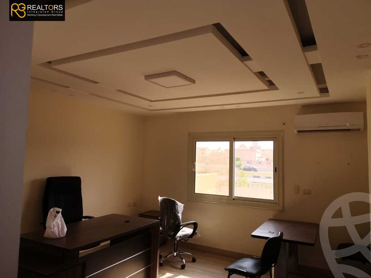 https://aqarmap.com.eg/ar/listing/3903658-for-sale-cairo-el-sheikh-zayed-city-el-hay-elthamen-area-3