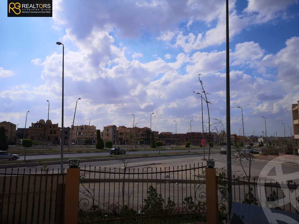 https://aqarmap.com.eg/ar/listing/3903658-for-sale-cairo-el-sheikh-zayed-city-el-hay-elthamen-area-3