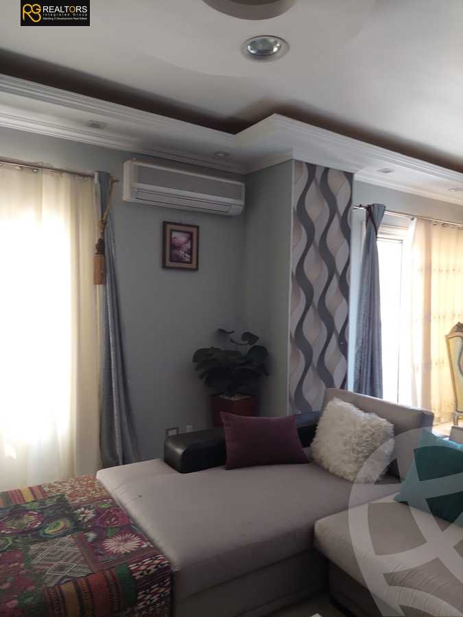 https://aqarmap.com.eg/ar/listing/3904905-for-sale-cairo-6th-of-october-compound-el-fardoos-city