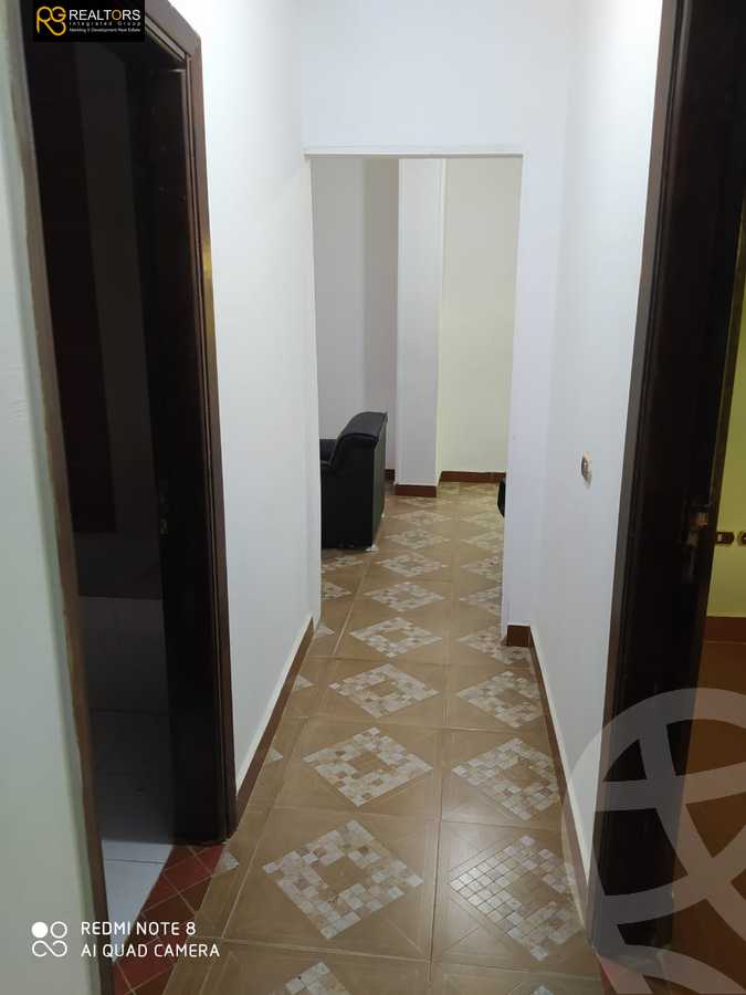 https://aqarmap.com.eg/ar/listing/3936616-for-sale-cairo-el-sheikh-zayed-city-el-hay-elasher-street-100