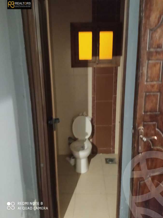 https://aqarmap.com.eg/ar/listing/3936616-for-sale-cairo-el-sheikh-zayed-city-el-hay-elasher-street-100