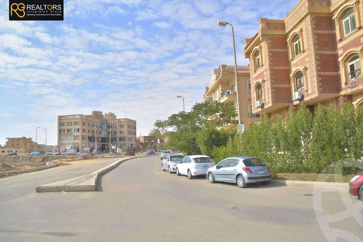 https://aqarmap.com.eg/ar/listing/3936616-for-sale-cairo-el-sheikh-zayed-city-el-hay-elasher-street-100