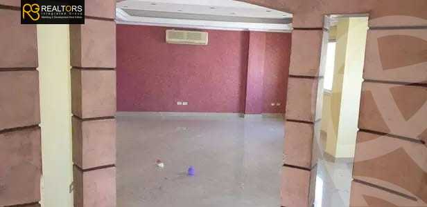 https://aqarmap.com.eg/ar/listing/3940551-for-sale-cairo-el-sheikh-zayed-city-el-hay-elasher-street-100