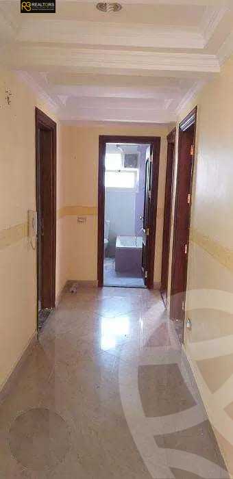 https://aqarmap.com.eg/ar/listing/3940551-for-sale-cairo-el-sheikh-zayed-city-el-hay-elasher-street-100