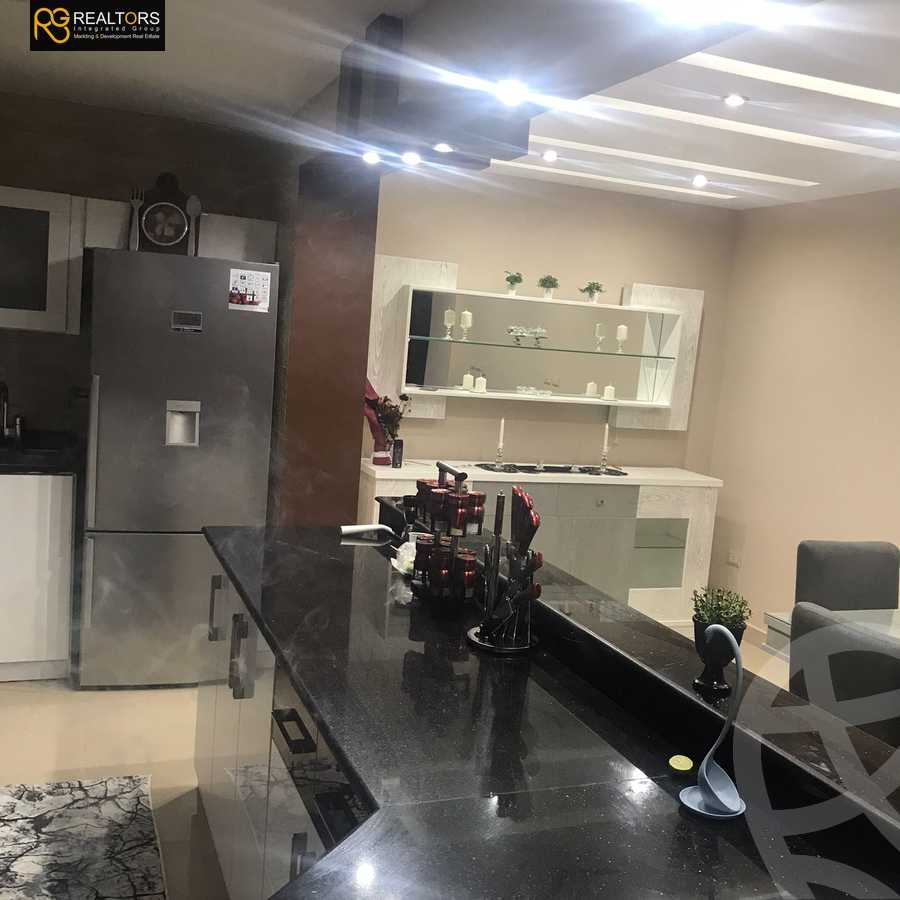 https://aqarmap.com.eg/en/listing/3940560-for-sale-cairo-el-sheikh-zayed-city-el-hay-elasher-street-100