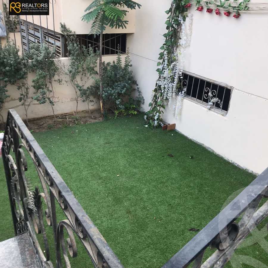 https://aqarmap.com.eg/en/listing/3940560-for-sale-cairo-el-sheikh-zayed-city-el-hay-elasher-street-100