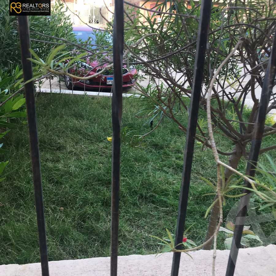 https://aqarmap.com.eg/en/listing/3940560-for-sale-cairo-el-sheikh-zayed-city-el-hay-elasher-street-100