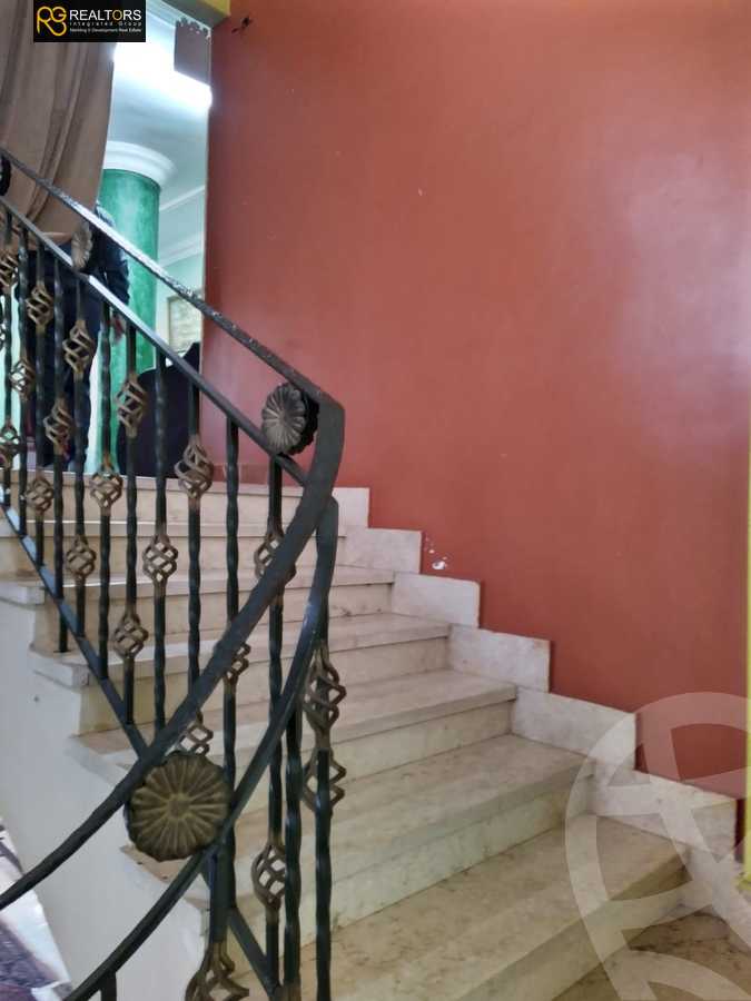https://aqarmap.com.eg/en/listing/3940565-for-sale-cairo-el-sheikh-zayed-city-el-hay-elawel-street-23