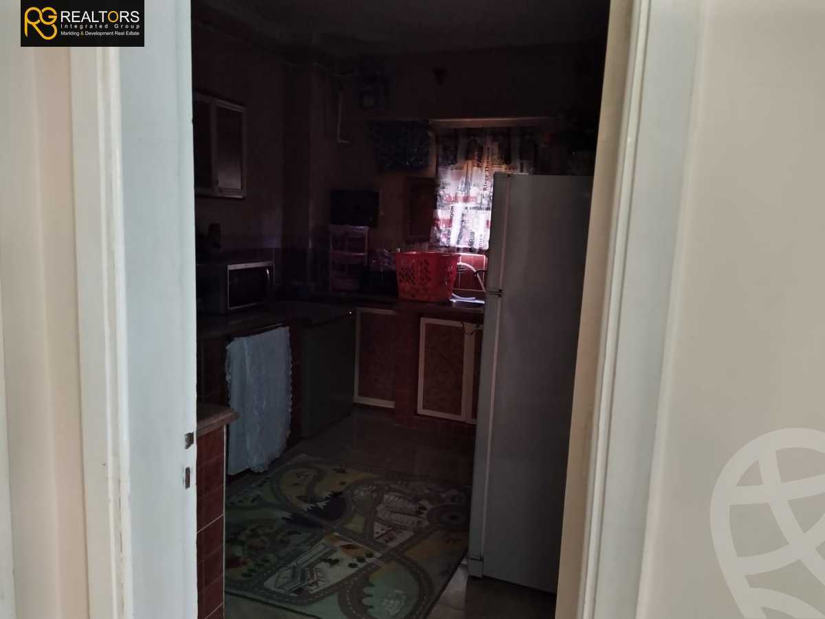 https://aqarmap.com.eg/en/listing/3940565-for-sale-cairo-el-sheikh-zayed-city-el-hay-elawel-street-23