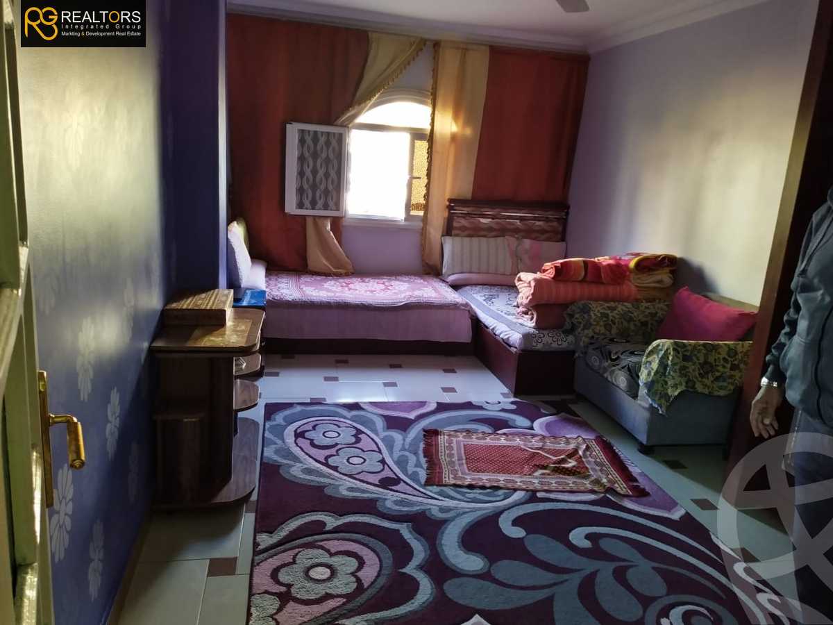 https://aqarmap.com.eg/en/listing/3940565-for-sale-cairo-el-sheikh-zayed-city-el-hay-elawel-street-23