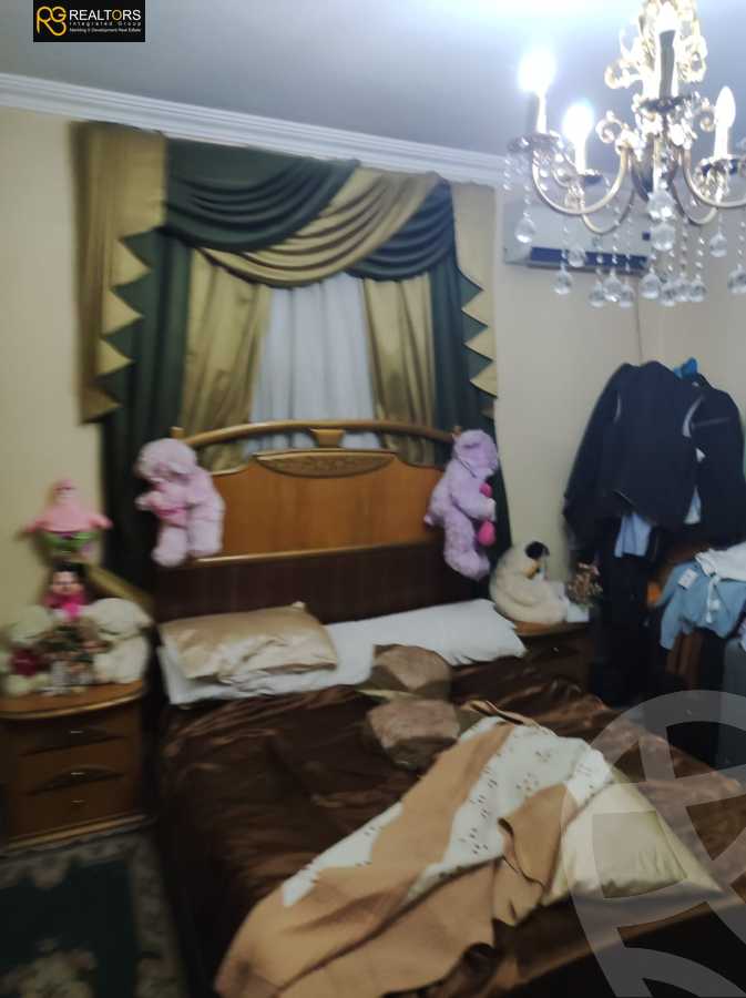 https://aqarmap.com.eg/ar/listing/3943200-for-sale-cairo-6th-of-october-el-ahyaa-neighborhood-8th-street-4