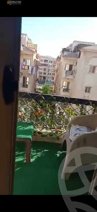 https://aqarmap.com.eg/ar/listing/3943201-for-sale-cairo-6th-of-october-compound-family-land