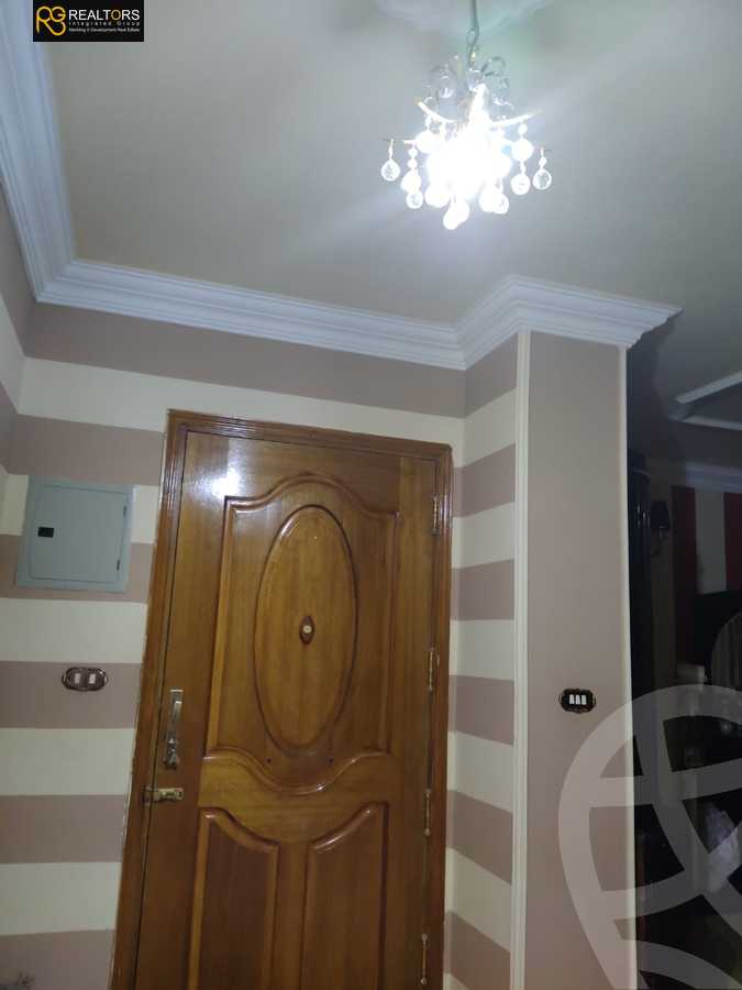 https://aqarmap.com.eg/ar/listing/3967224-for-sale-cairo-el-sheikh-zayed-city-el-hay-elasher-street-100