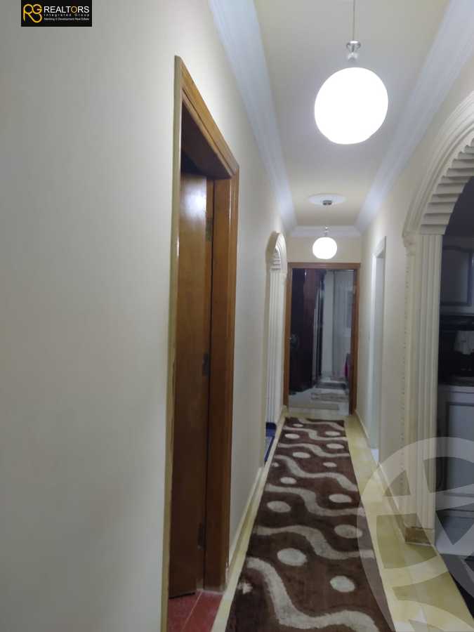 https://aqarmap.com.eg/ar/listing/3967224-for-sale-cairo-el-sheikh-zayed-city-el-hay-elasher-street-100