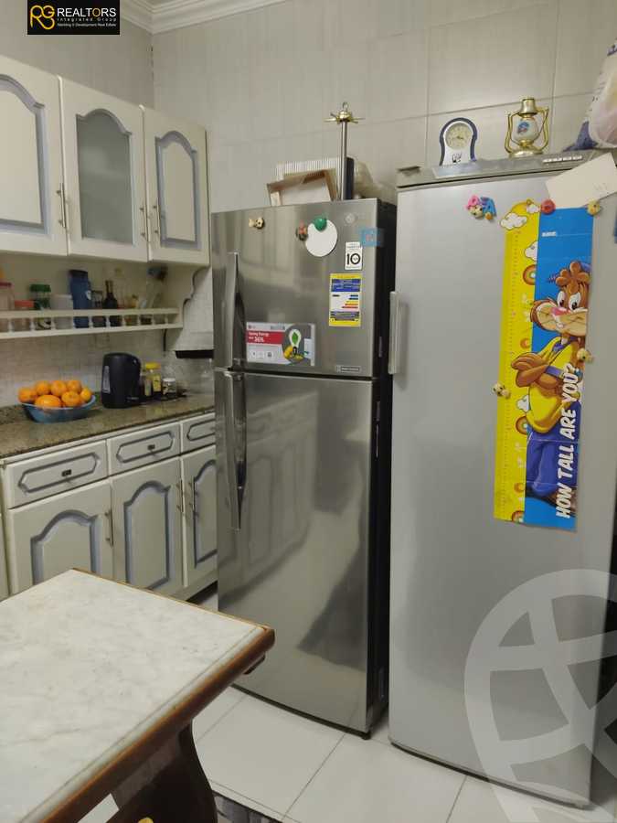 https://aqarmap.com.eg/ar/listing/3967224-for-sale-cairo-el-sheikh-zayed-city-el-hay-elasher-street-100