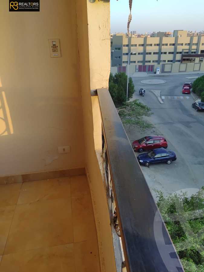 https://aqarmap.com.eg/ar/listing/3967224-for-sale-cairo-el-sheikh-zayed-city-el-hay-elasher-street-100