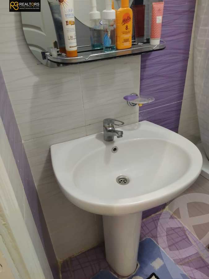 https://aqarmap.com.eg/ar/listing/3967224-for-sale-cairo-el-sheikh-zayed-city-el-hay-elasher-street-100