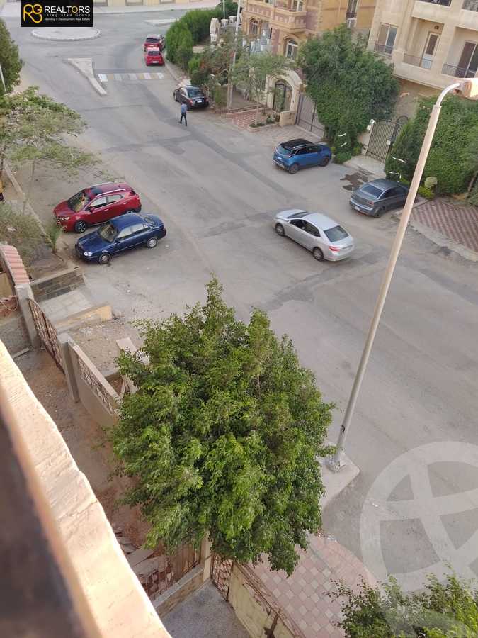 https://aqarmap.com.eg/ar/listing/3967224-for-sale-cairo-el-sheikh-zayed-city-el-hay-elasher-street-100