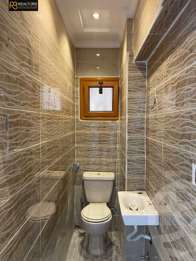 https://aqarmap.com.eg/ar/listing/3984432-for-sale-cairo-el-sheikh-zayed-city-el-hay-elawel-street-37