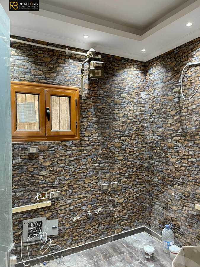 https://aqarmap.com.eg/ar/listing/3984432-for-sale-cairo-el-sheikh-zayed-city-el-hay-elawel-street-37