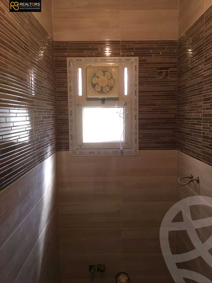 https://aqarmap.com.eg/ar/listing/4005394-for-sale-cairo-el-sheikh-zayed-city-el-hay-elasher-street-100