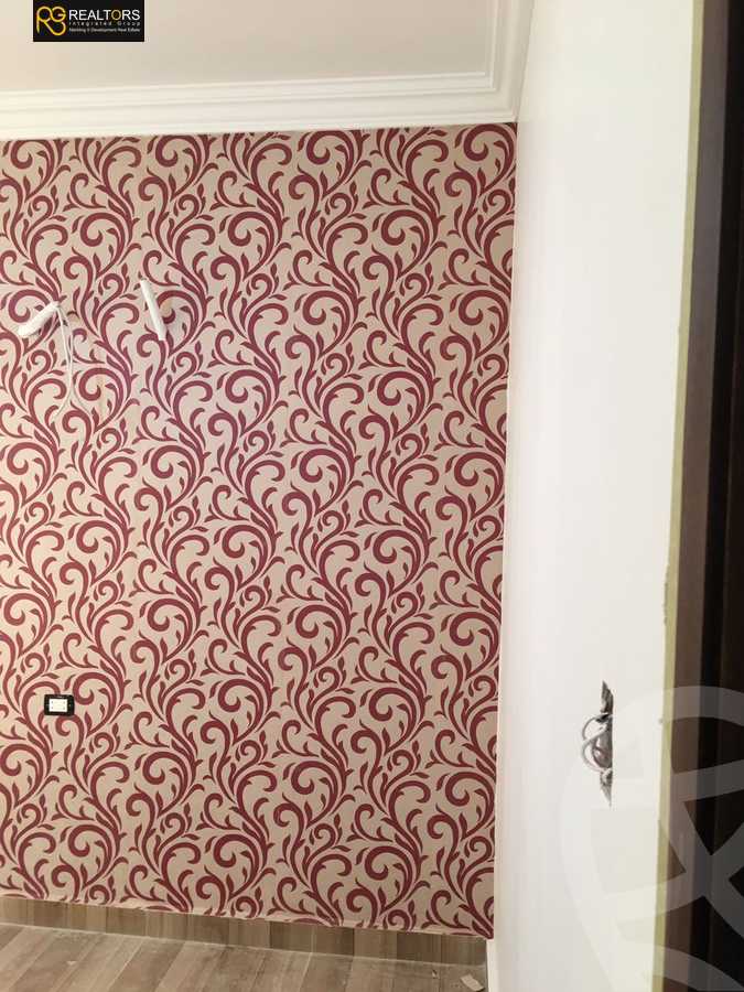 https://aqarmap.com.eg/ar/listing/4005394-for-sale-cairo-el-sheikh-zayed-city-el-hay-elasher-street-100